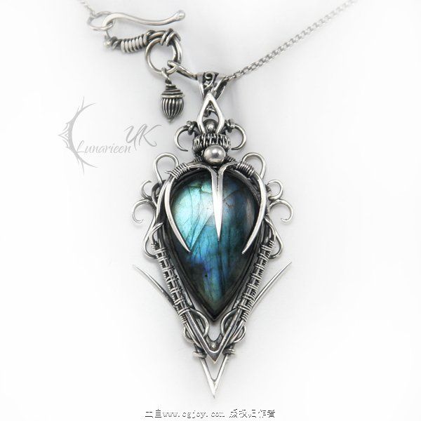 luqturh___silver_and_labradorite_by_lunarieen-d6ynlc5.jpg